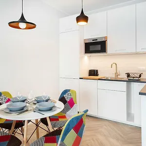 Rondo Wiatraczna By Renters Apartament Warszawa